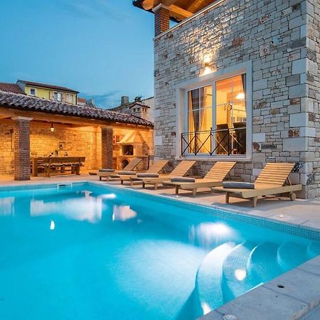 Moderne Istrische Steinvilla - 4 Sterne Mit Privatem, Beheizbaren Pool & Meerblick Kavran Екстериор снимка
