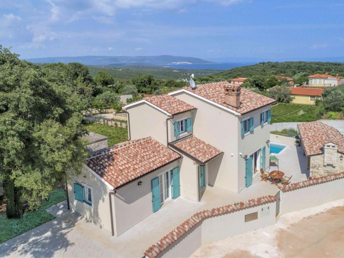Moderne Istrische Steinvilla - 4 Sterne Mit Privatem, Beheizbaren Pool & Meerblick Kavran Екстериор снимка