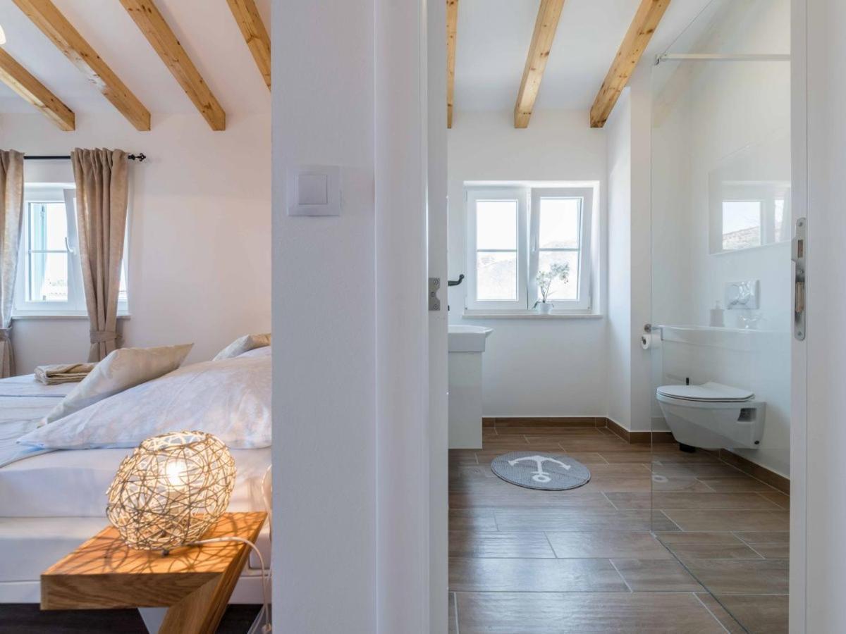 Moderne Istrische Steinvilla - 4 Sterne Mit Privatem, Beheizbaren Pool & Meerblick Kavran Екстериор снимка